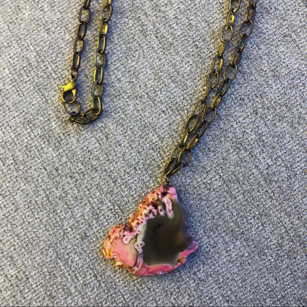 Pink agate chain necklace.